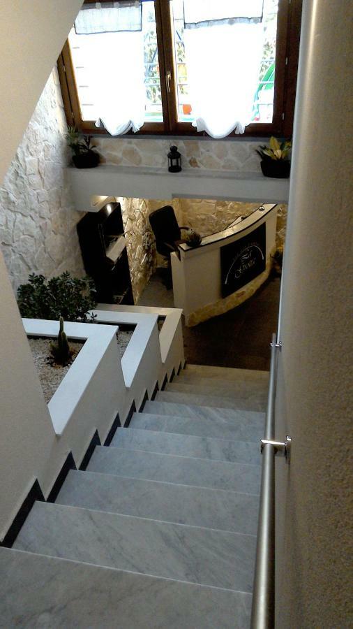 B&B La Grotta Nicolosi Eksteriør billede